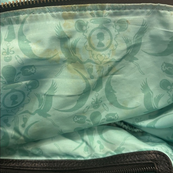 Luxurious NEST Black Leather Baby Diaper Bag that’s more like a high end purse! - Picture 5 of 10